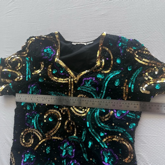 Vibrant Sequin Women's Blouse - Picture 5 of 7